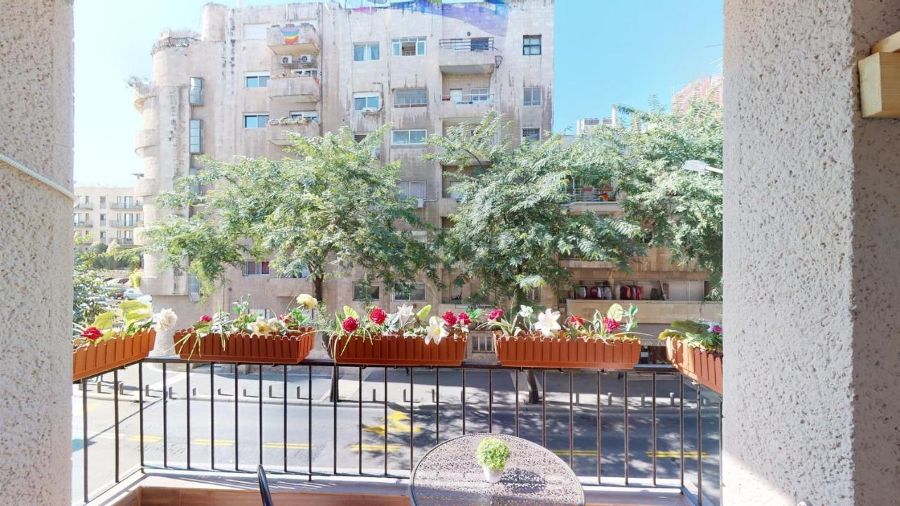 King George In The Center Of Jerusalem Exterior photo
